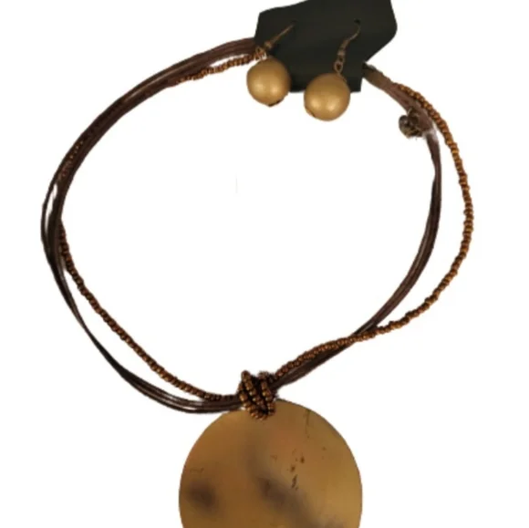 Jewelry - Picture 3 of 5